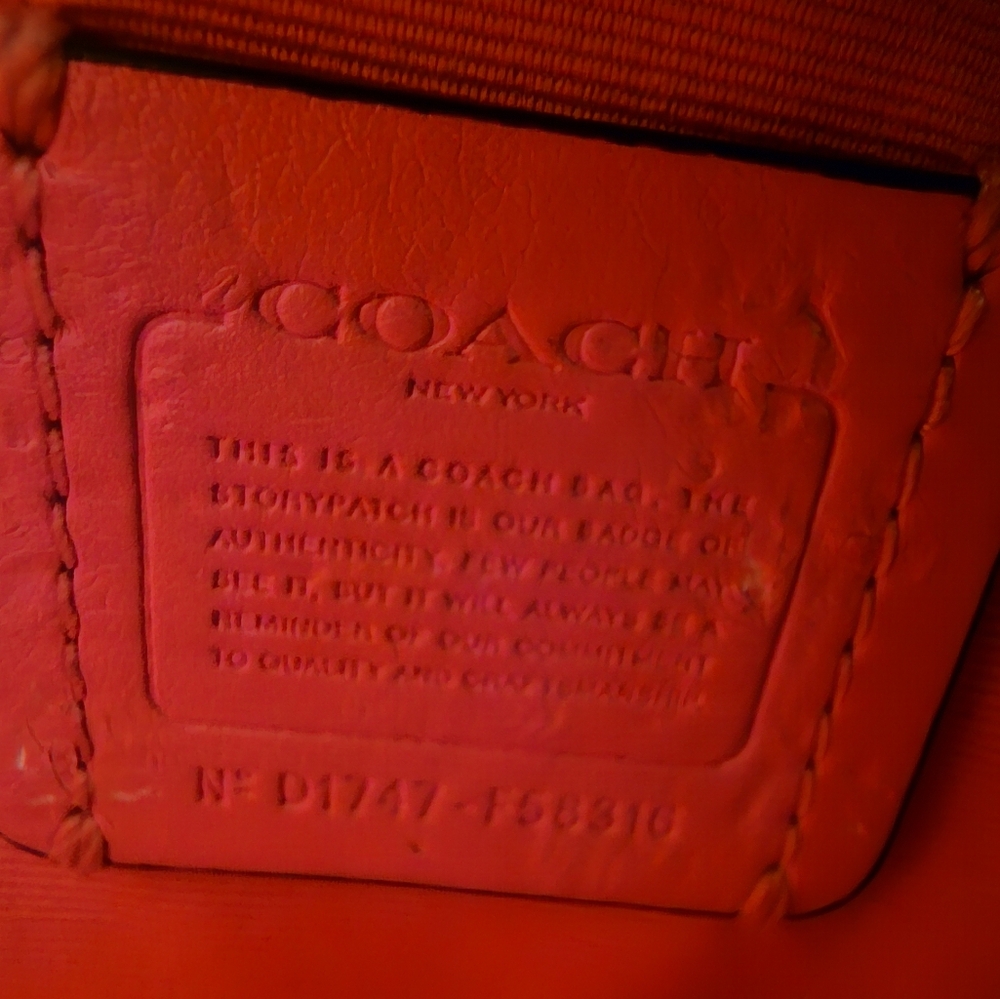 Coach Purse - Picture 4 of 4
